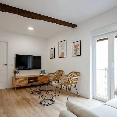 Urban Apartment *